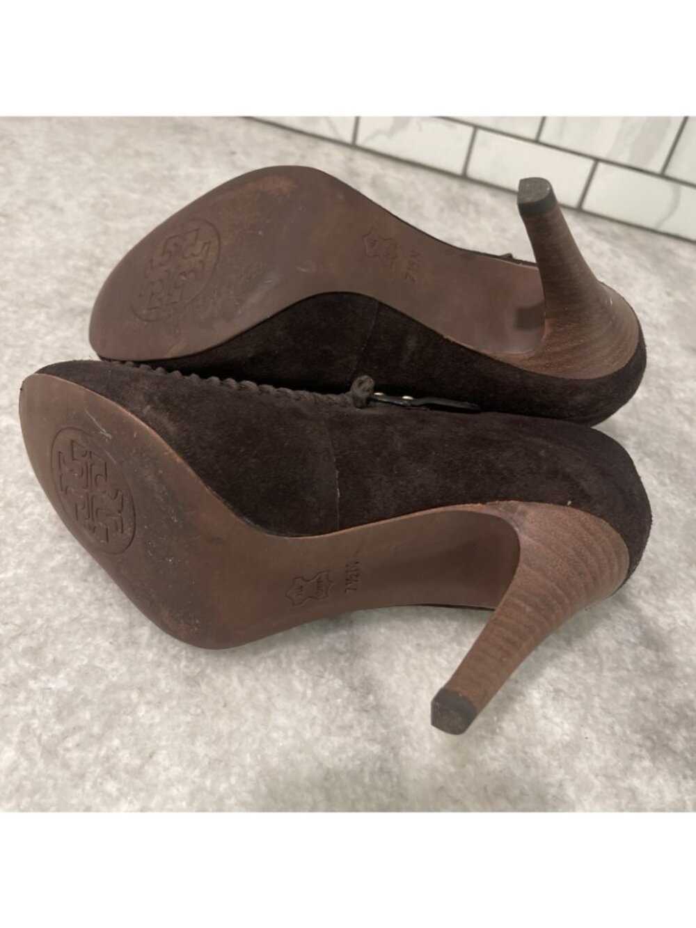 Tory Burch Belen Booties Womens 7.5 Brown Suede Ankle Stiletto Heels Booties - Picture 9 of 13